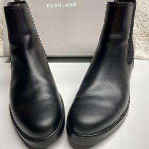 Everlane Modern Utility Chelsea Boot 6.5